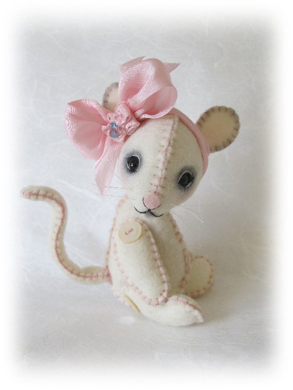 PDF e Pattern to Make 5 Wool Felt Mouse LaLa by Booh by Boohbears