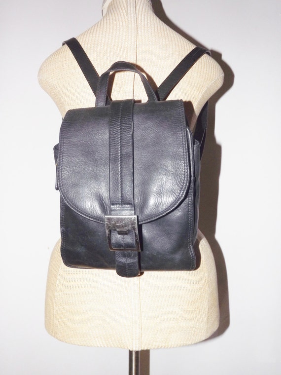 Vintage 1980s Backpack/ 80s Black Leather by honeysuckleandhearts