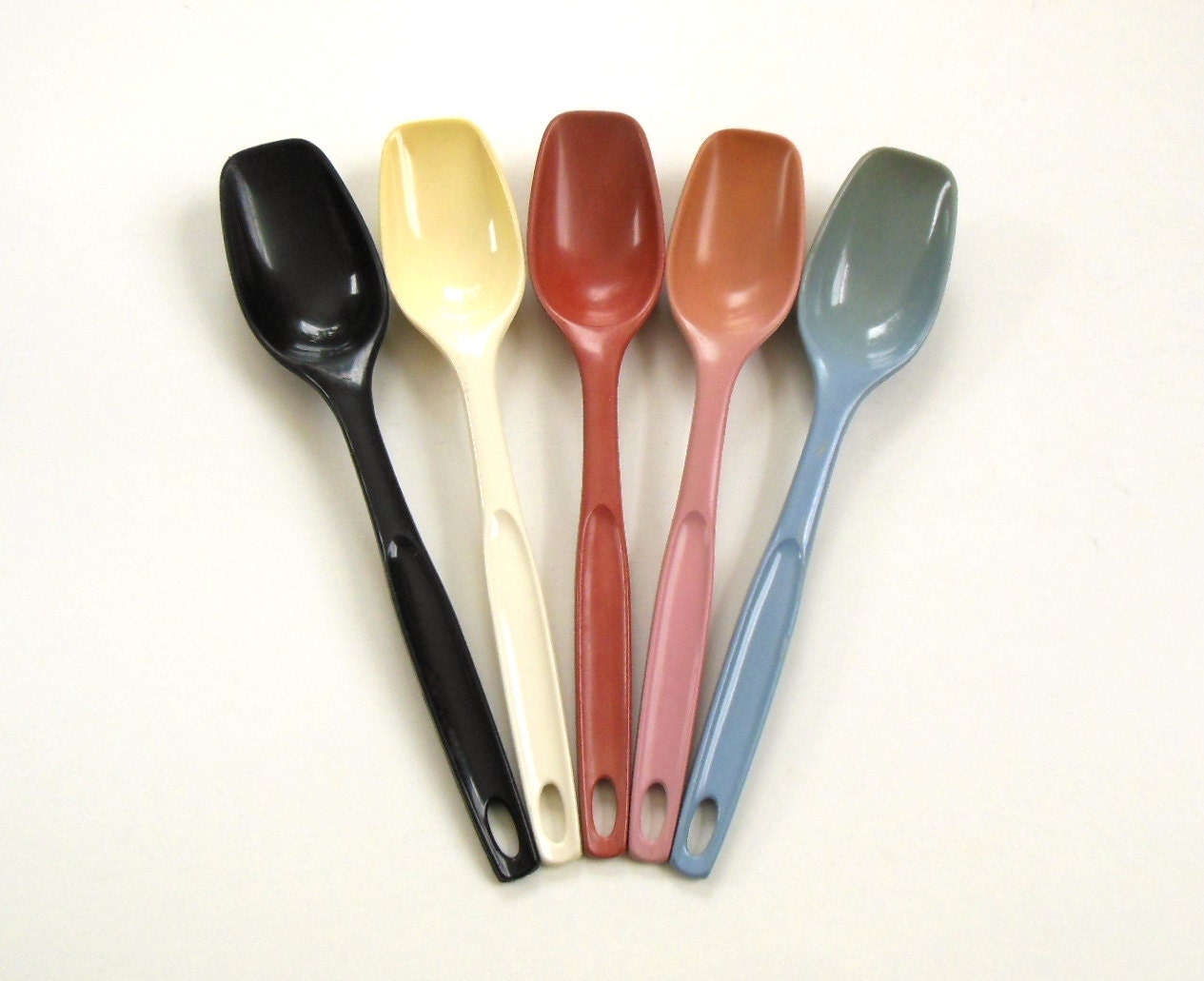 plastic cooking spoon set