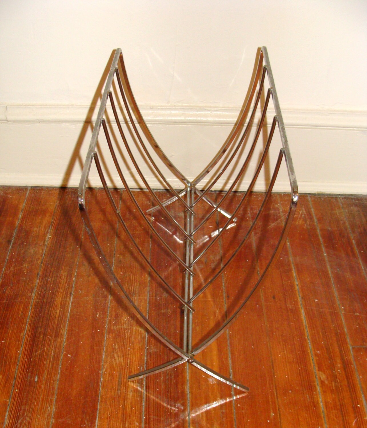 Vintage Chrome Magazine Rack Retro Modern Foldable Oversized