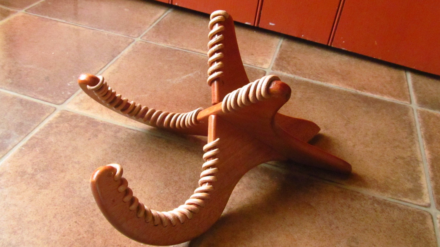 Kala Solid Wood Stand. wooden mandolin stand wooden violin