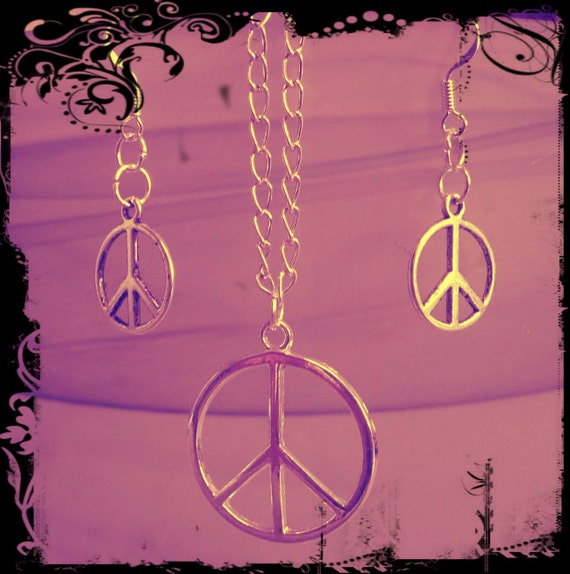 Handmade Silver Jewelry Set with Peace by IreneDesign2011
