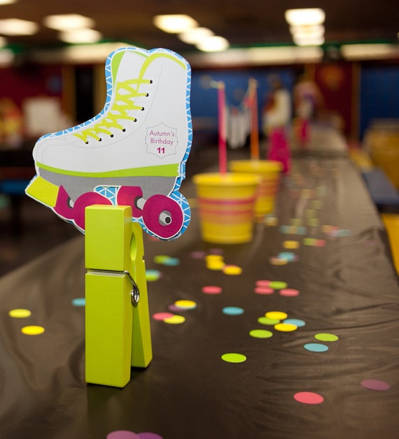 Roller Skate Birthday PRINTABLE Party Collection - You Customize EDITABLE TEXT >> Instant Download | Paper and Cake Il_570xn