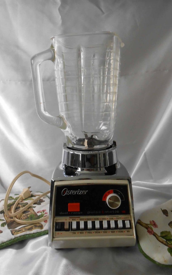 Osterizer blender Pulse Matic dual range kitchen tool 1970s