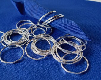 Set of three, Solid sterling silver rings, Sterling Silver Band,stacking ring, Hammered Band, Midi Ring, Handmade Silver Ring, Gift