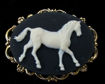 Cameo Brooch or Pendant Horse Black and Creme