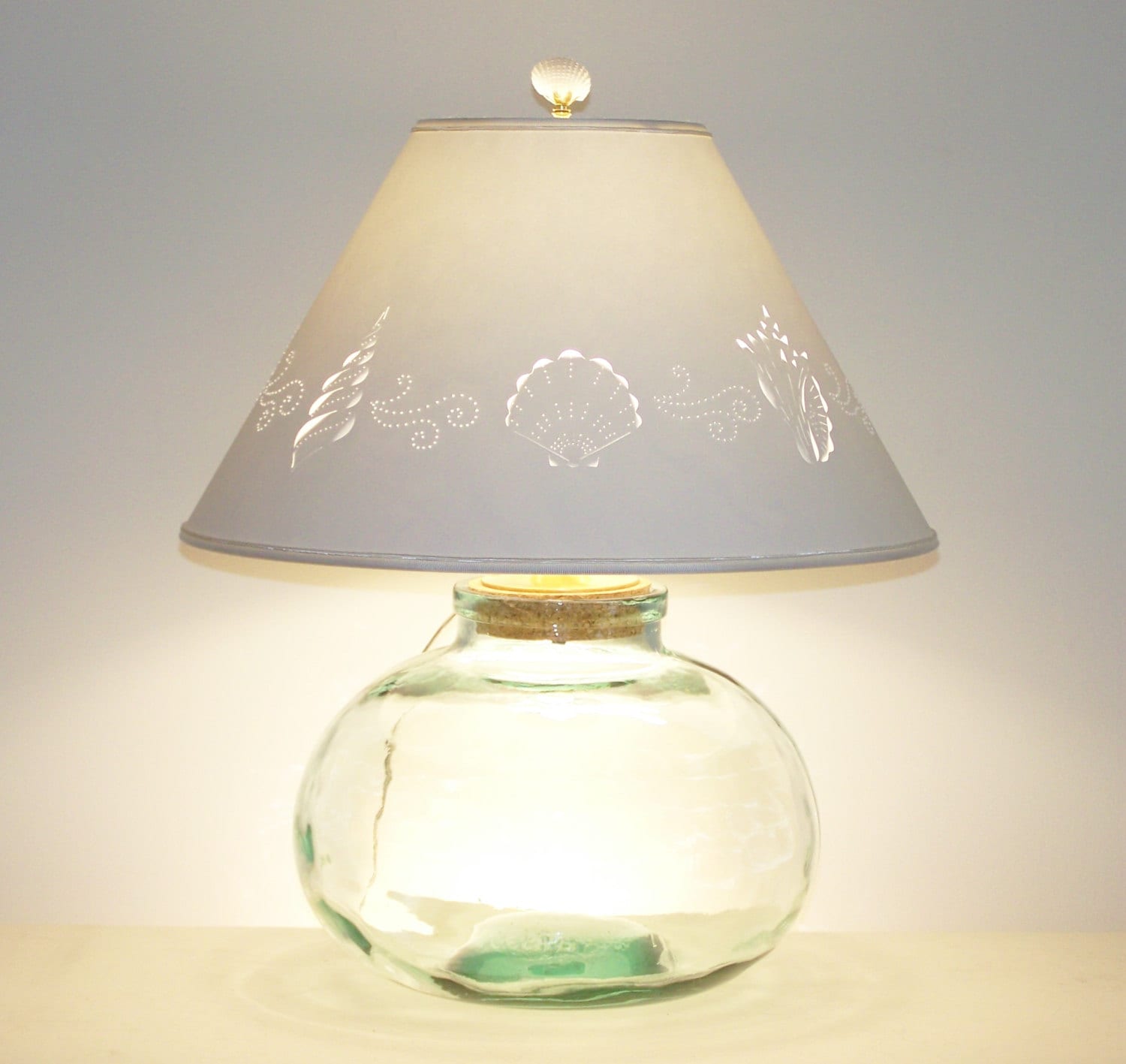 Large Fillable Lamp with Seashell Lampshade