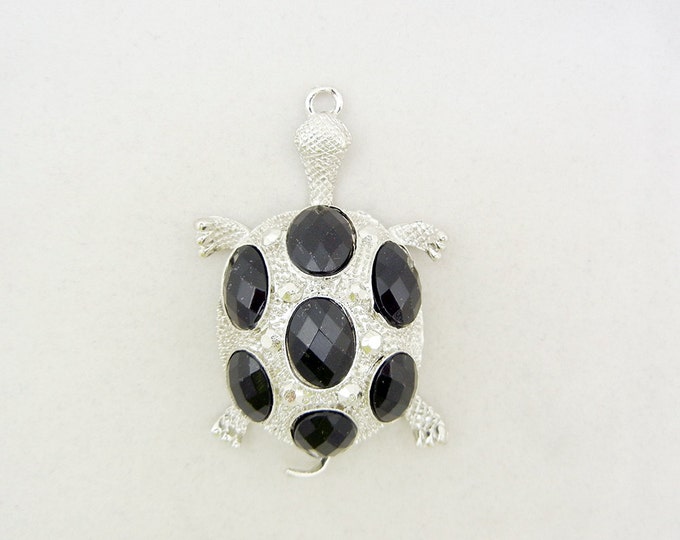 Textured Silver-tone Turtle Pendant with Black Acrylic Cabochons