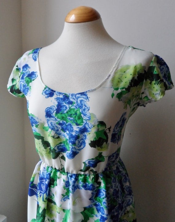 Floral Dress / Blue Floral Garden Tea by jenniferlillydesigns