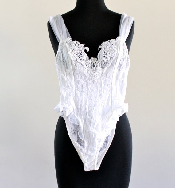 80s White Lace Beaded Bridal Teddy Lingerie Negligee Romper