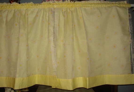 VINTAGE yellow daisy flocked sheer lined curtains 2 panels