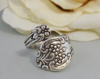 Rosey Spoon,Rose Ring,Rose Spoon Ring,Ring,Finger Ring,Spoon Ring,Silver Spoon ring,Flower Ring,Floral Ring,Pretty Ring,Wedding Ring,valley
