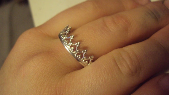 Argentium sterling CROWN ring, adorable, dainty, for any age , for the Princess, or the Queen in you