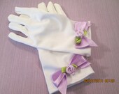 White Easter gloves for girls - Gloves for smaller girls - Easter gloves - white gloves - tea party gloves