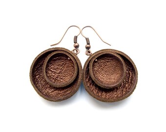 Brown metallic leather circle earrings, bronze Geometric Leather Earrings, lightweigh earrings, boho tribal earrings, gift for her