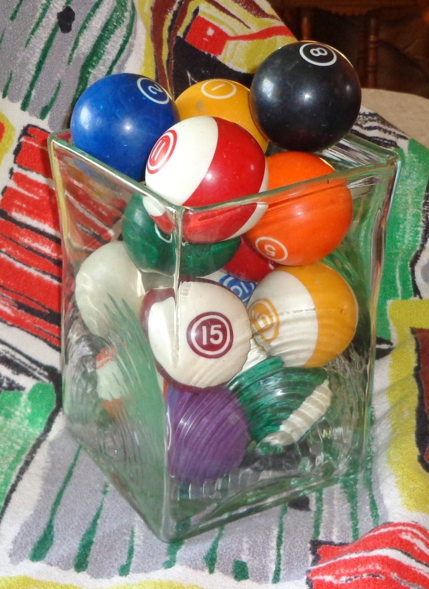 14 Vintage Billiard Pool Balls in Thick Glass Vase Colorful