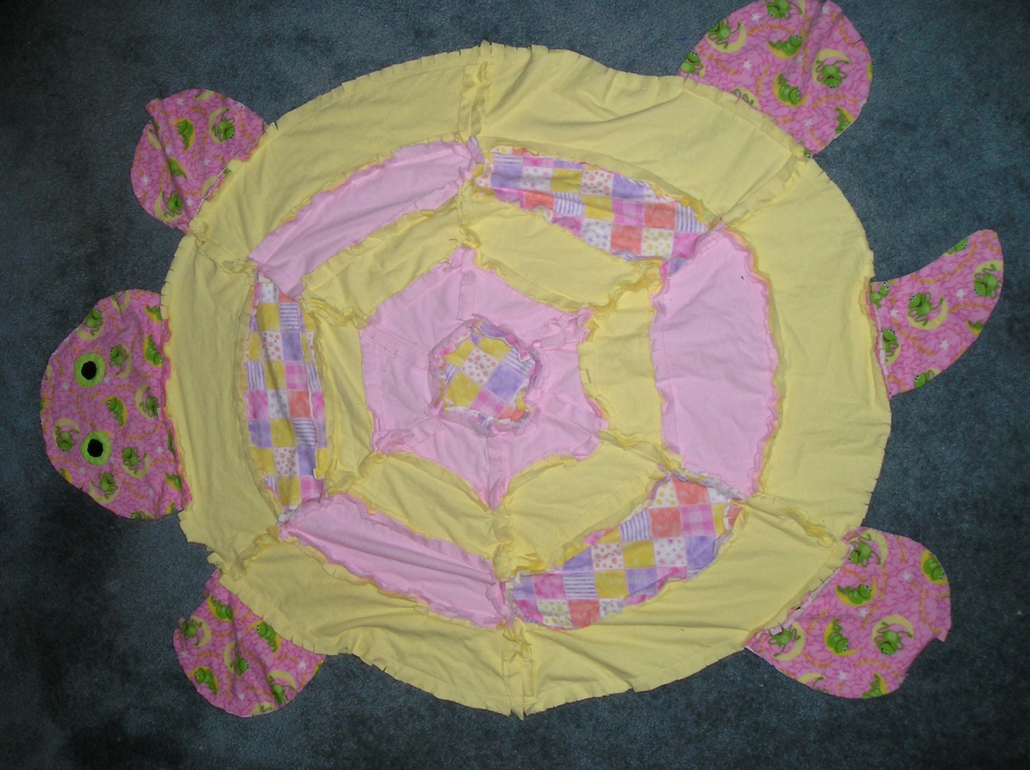 turtle-shape-flannel-fabric-rag-quilt