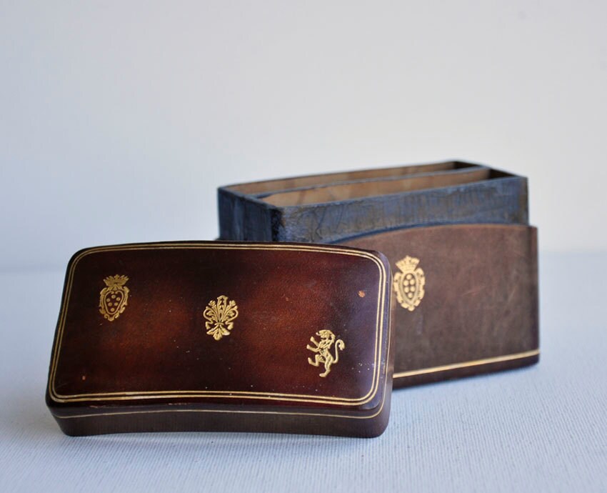 Poker leather florence