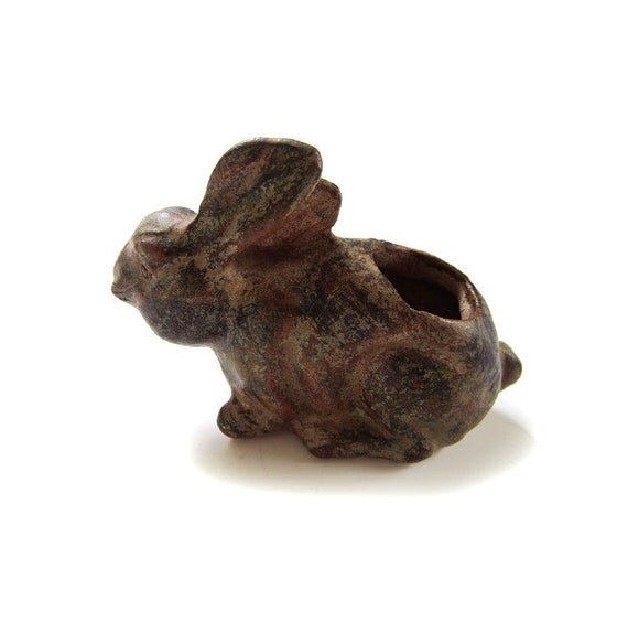 Red Terracotta Clay Pottery Figurine Bunny Rabbit Planter