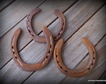 Lucky Horseshoes Rusty Trio, Three (3) Rusty Horse Shoes, Rustic Home Decor, Western Decor, Game Room, Man Cave Decor, Rustic Crafts