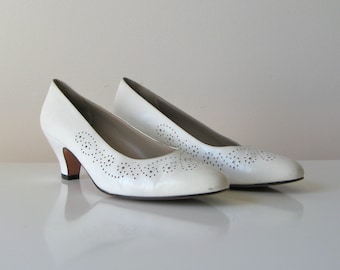 SALE vintage Ferragamo perforated pumps