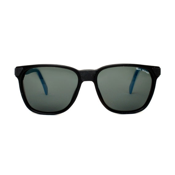 Black / Blue Wayfarer Vintage Sunglasses by MODvintageshop