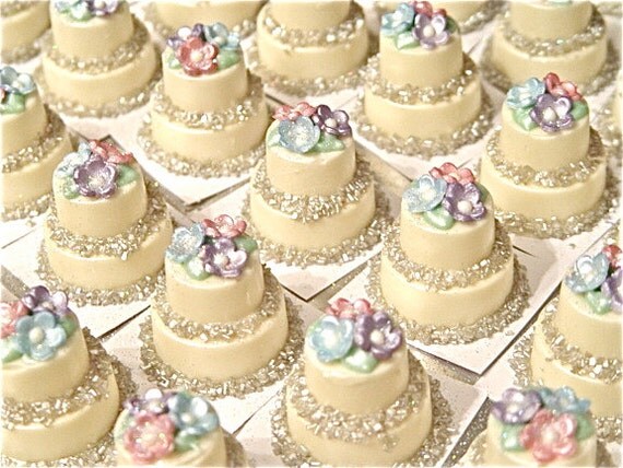 100 mini cake solid chocolate candy wedding favors