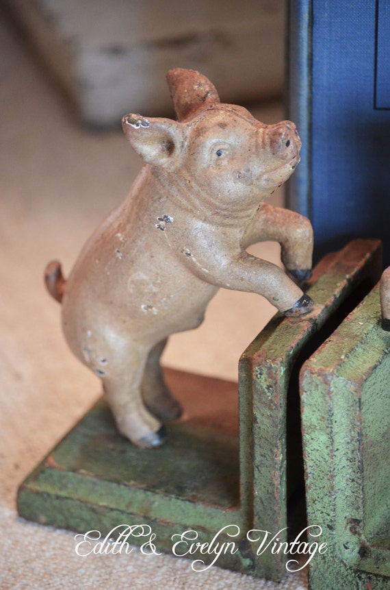 Vintage Cast Iron Pig Bookends