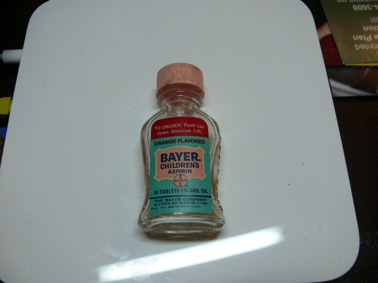 Vintage Bayer Children's Aspirin bottle with plastic top