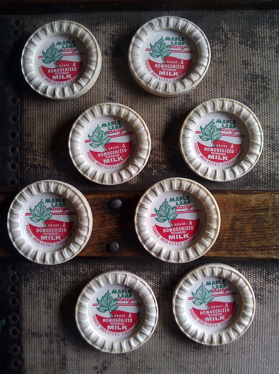 Vintage Milk Bottle Caps Maple Leaf Dairy By Lauralous On Etsy 9128