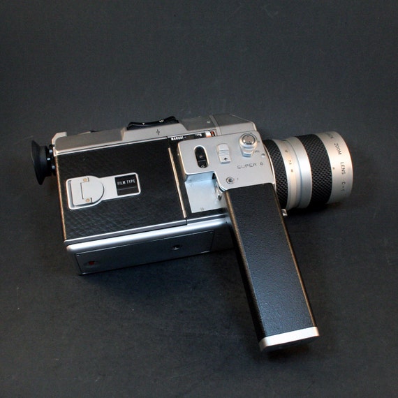 Vintage Canon Super 8 Auto Zoom 814 by ChompMonster on Etsy