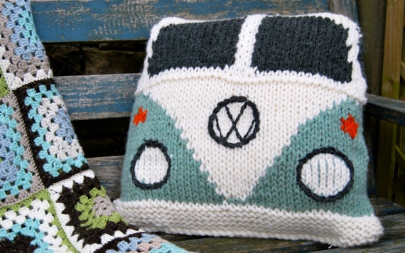 Pattern - Knit a Splitty Campervan (Kombi) Cushion Cover (Based on the VW Volkswagen Bus)