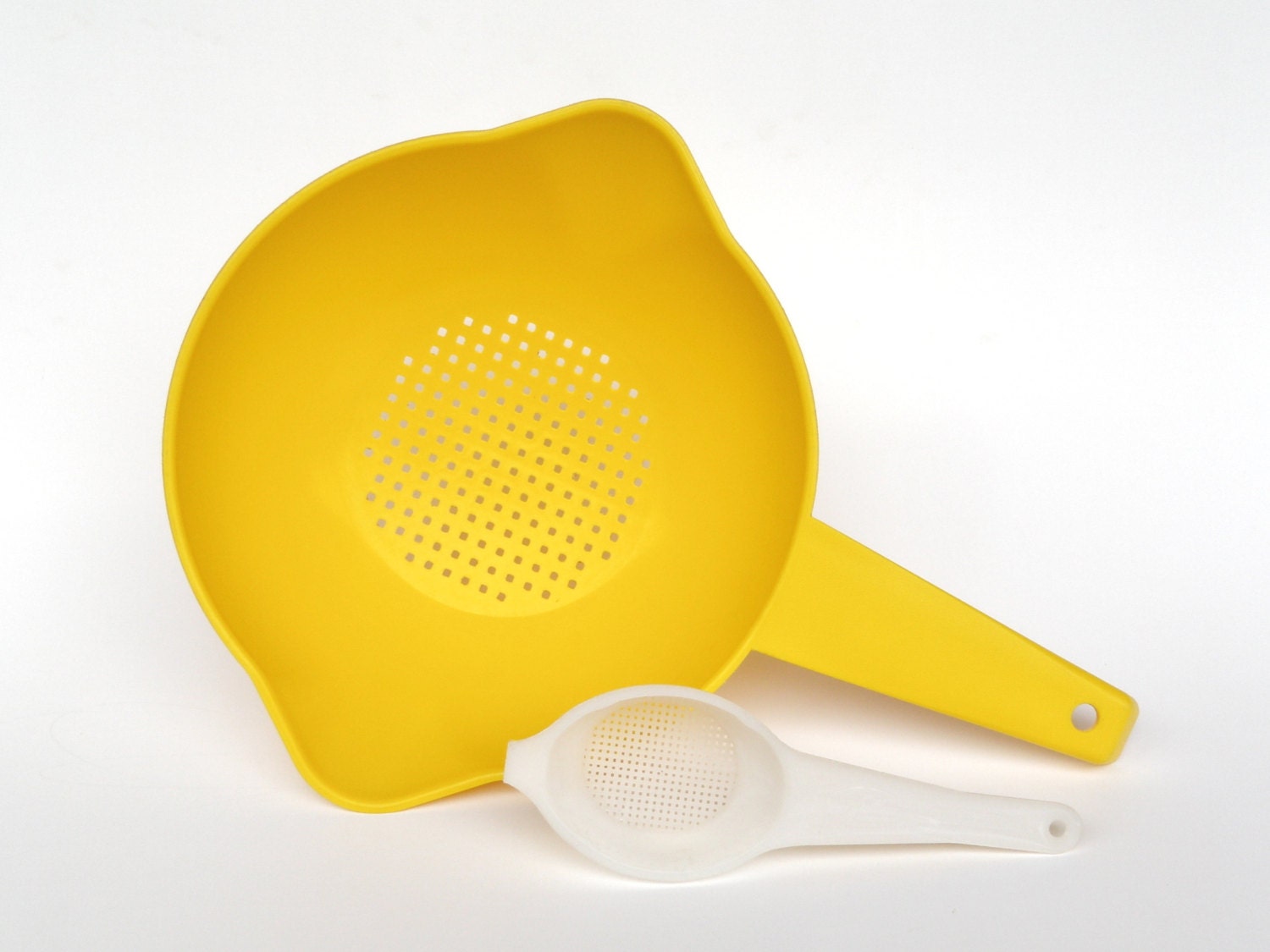 Vintage Tupperware Colander Yellow 1 quart by WildPlumTree on Etsy