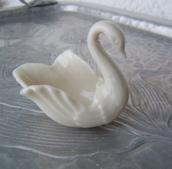 Vintage Lenox Small Swan Gold Signature To The