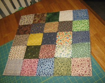 PATCHWork Lg VARIETY Scrappy 19" Square Double-Sided Table Mat Quilted Runner Candle Country FolkArt Primitive