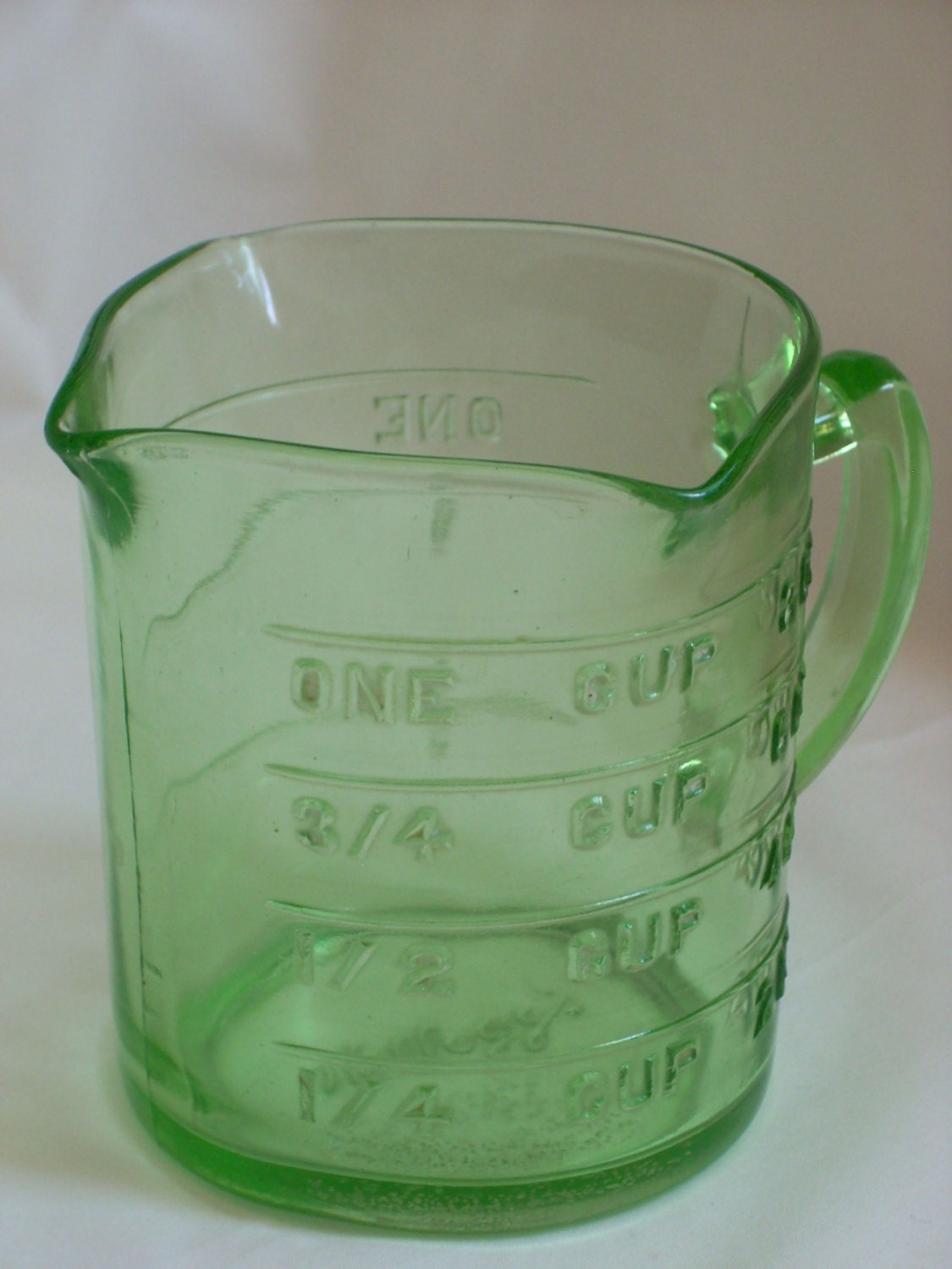 1930's Kellogg's Three Spout Measuring Cup Vaseline