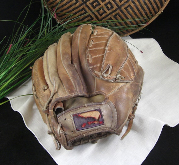 Vintage Spalding Softball Catchers Mitt Glove