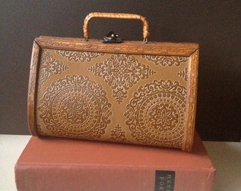 Vtg 60s / 70s Wooden Box Purse