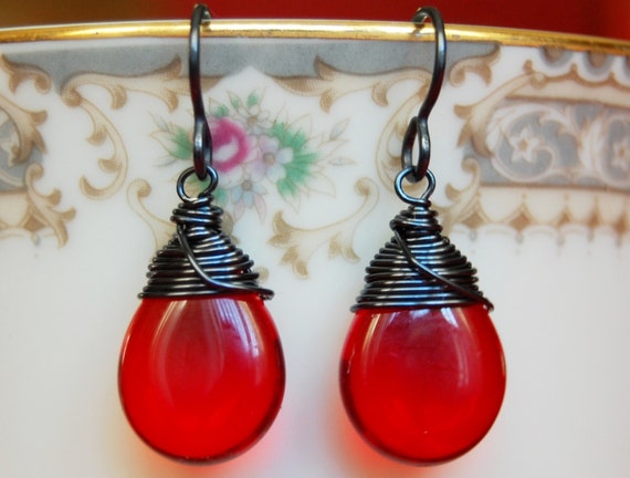 Red Black Earrings Hypoallergenic Earrings Niobium