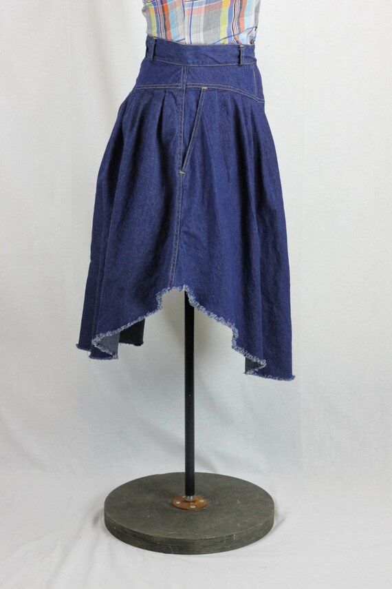 Vtg WESTERN denim skirt // HIGH WAIST pleated high low sides