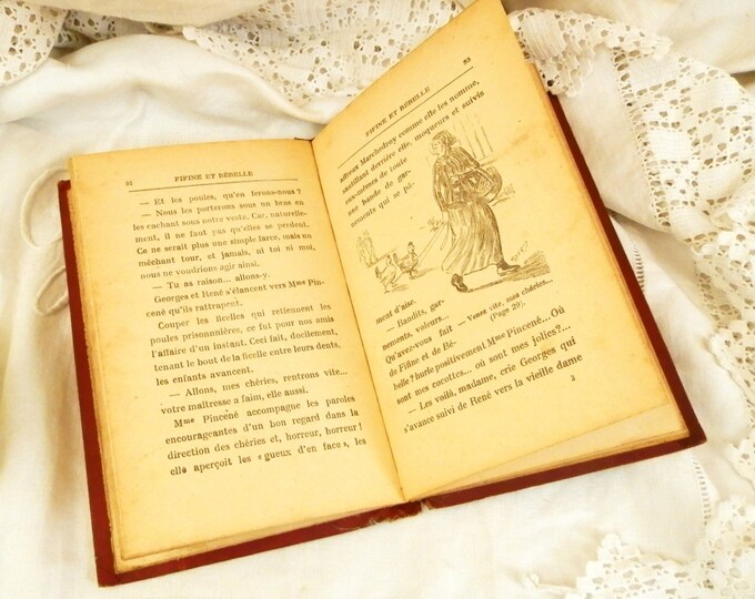 Antique French Book with a Red and Gold Art Nouveau Cover / French Country Decor / Vintage Retro Home Interior / Chateau Chic / Steam Punk /