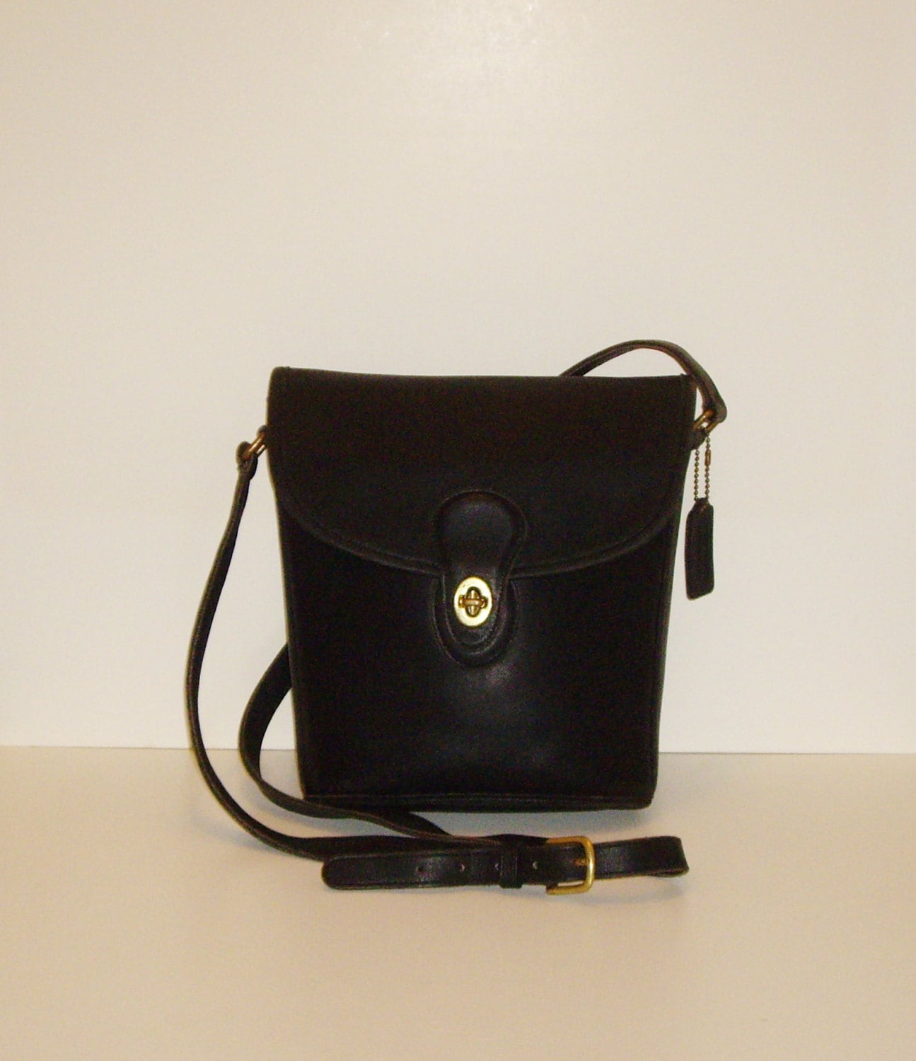 COACH Bucket Bag Vintage Black Leather Shoulder by NJVintage4U