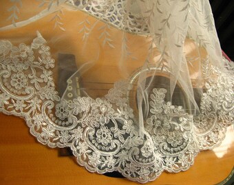 alencon lace trim, bridal lace trim. ivory veil trim lace CG006B