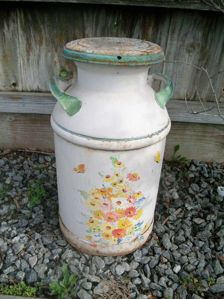 Dairy Antique Milk Can Cream can painted 2 ft by ALEXLITTLETHINGS