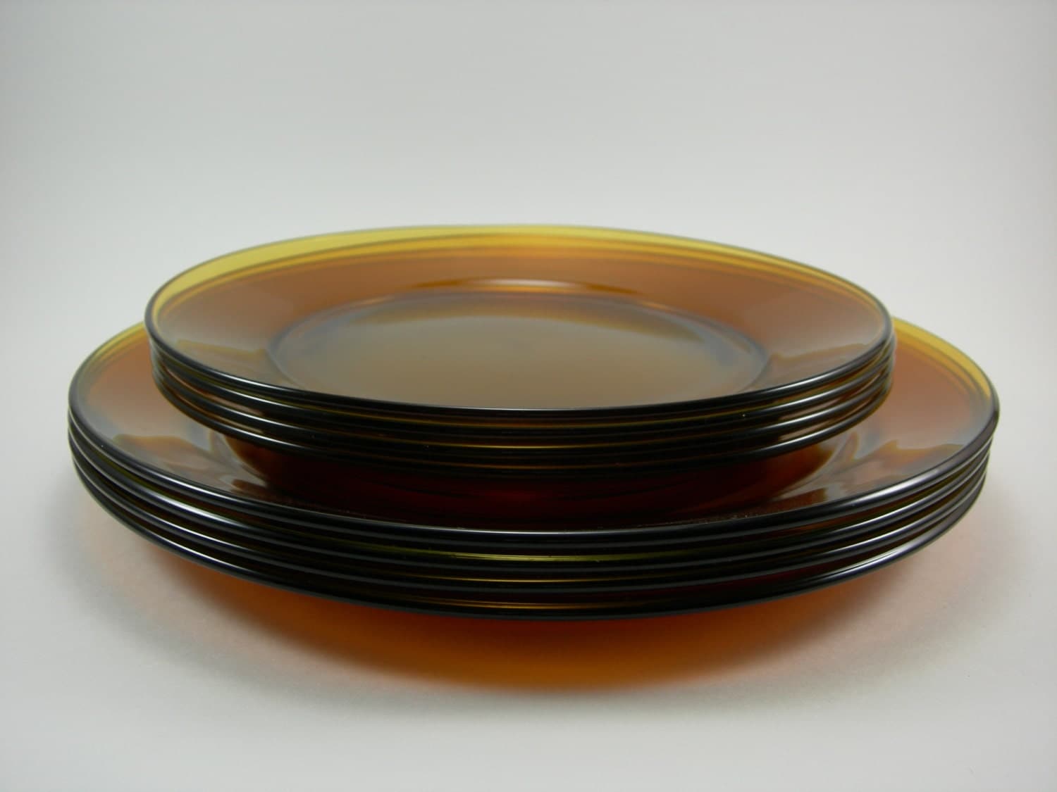 Arcoroc France Vintage Amber Glass Plate Set Of Eight 8