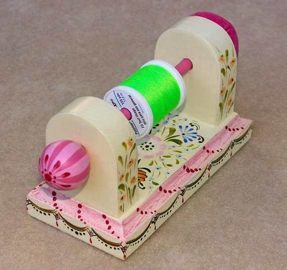Pincushion and thread holder by WhiteKay on Etsy