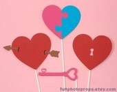Valentine's Day Photo Booth Props - 4 Piece Heart and Key Photobooth Set - Valentines Day Photobooth Props Il_170x135