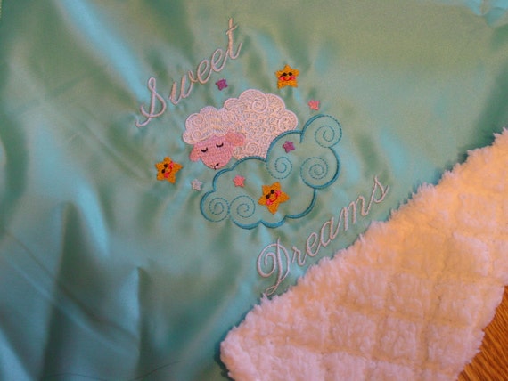Patchy Doxie Dreams Quilted Blanket NCU0TL1790