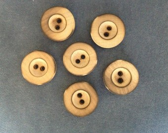 Wood buttons. Wood buttons w/ rim 2-hole 7/8" (23mm). Set of 6