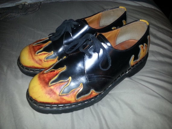 Awesome Tredair leather flame shoes US 9/9.5 Dr. Martens